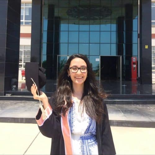 Fzt. Nazlı Şirin Ceyhan fotoğrafı