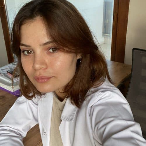 Fzt. Esra Nur Deveci fotoğrafı